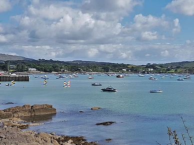 Blick übers Wasser, Englisch Sprachschule Schull