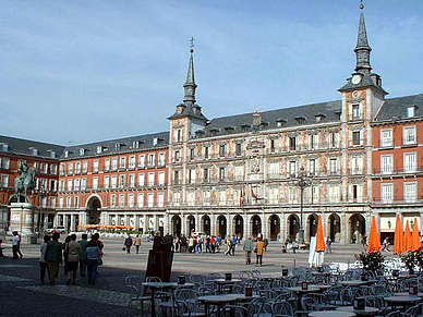 Plaza Mayor in Madrid, Spanisch Sprachreisen für Erwachsene