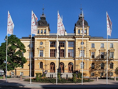 City Hall, Finnisch Sprachreisen für Erwachsene