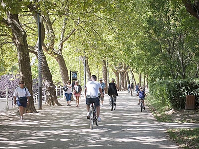 Park in Vichy, Französisch Sprachreisen für Erwachsene