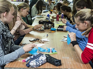 Handarbeiten im Programm der Englisch Sprachschule in Dublin