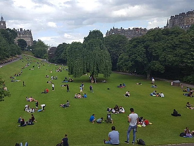 Erholung im Park, Englisch Sprachreisen für Erwachsene