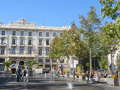 Innenstadt, Französisch Sprachschule für Schüler Antibes