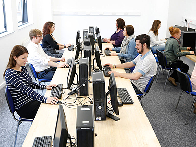 Computerraum der Englisch Sprachschule Dublin