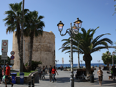 Festungsanlage in Alghero, Sardinien, Italienisch Sprachreisen für Erwachsene