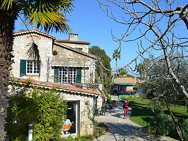 Schule und Garten, Französisch Sprachschule Antibes