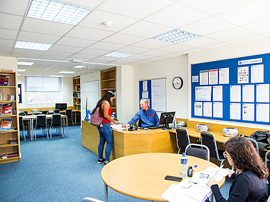 Study Centre der Englisch Sprachschule Brighton - Premium