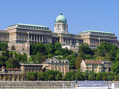 Burgpalast Budapest, Ungarisch Sprachreisen für Erwachsene