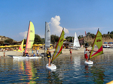 gemeinsames Windsufen, Italienisch Sprachschule Tropea