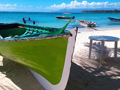 Fischerboot in Sainte Anne, Französisch Sprachreisen für Erwachsene