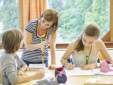 Sprachunterricht in Ferrières, Englisch und Französisch Schüler Sprachreisen