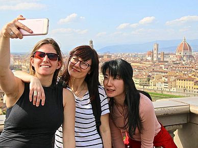 Selfie mit Florenz, Italienisch Sprachreisen für Erwachsene