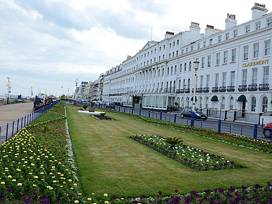 Strandpromenade Eastbourne, Englisch Sprachreisen für Erwachsene