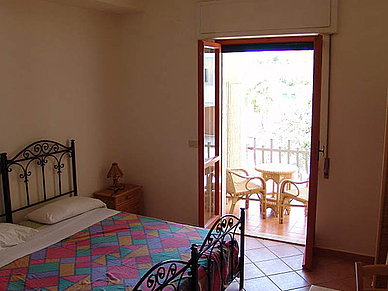 Zimmerbeispiel Apartment, Sprachreisen Tropea