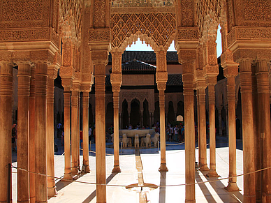 La Alhambra in Granada, Spanisch Sprachreisen für Erwachsene Spanien